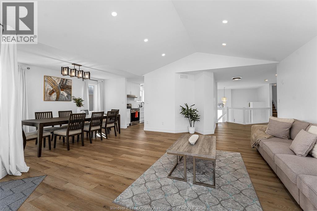 12006 Shiff Drive, Tecumseh, Ontario  N8N 0G1 - Photo 14 - 26004259