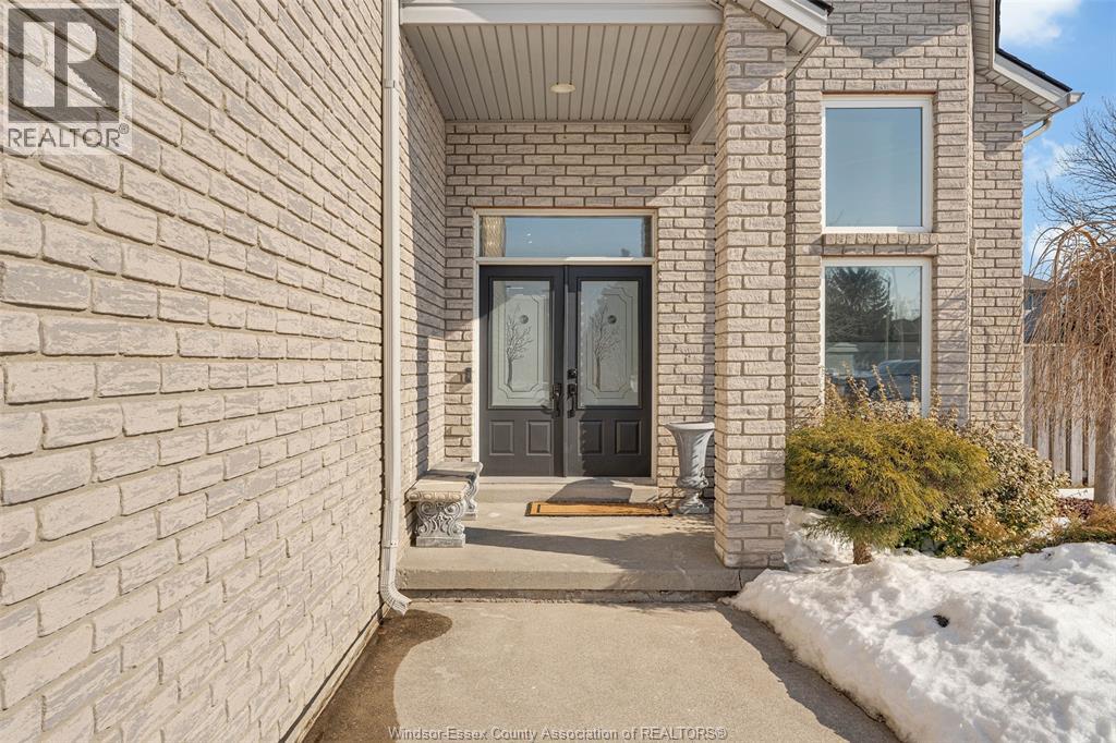 12006 Shiff Drive, Tecumseh, Ontario  N8N 0G1 - Photo 6 - 26004259