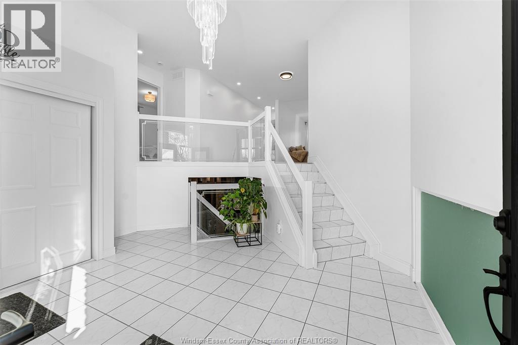 12006 Shiff Drive, Tecumseh, Ontario  N8N 0G1 - Photo 7 - 26004259