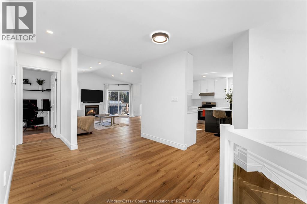 12006 Shiff Drive, Tecumseh, Ontario  N8N 0G1 - Photo 9 - 26004259