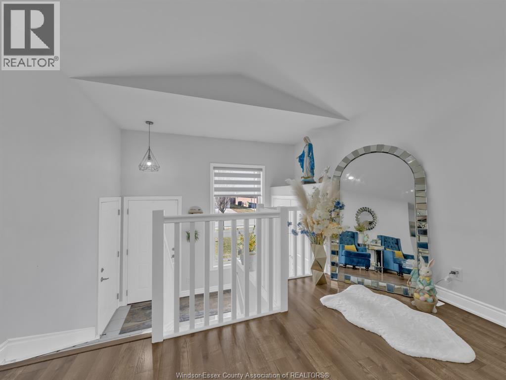3242 Seville, Windsor, Ontario  N8N 0A2 - Photo 10 - 26004258