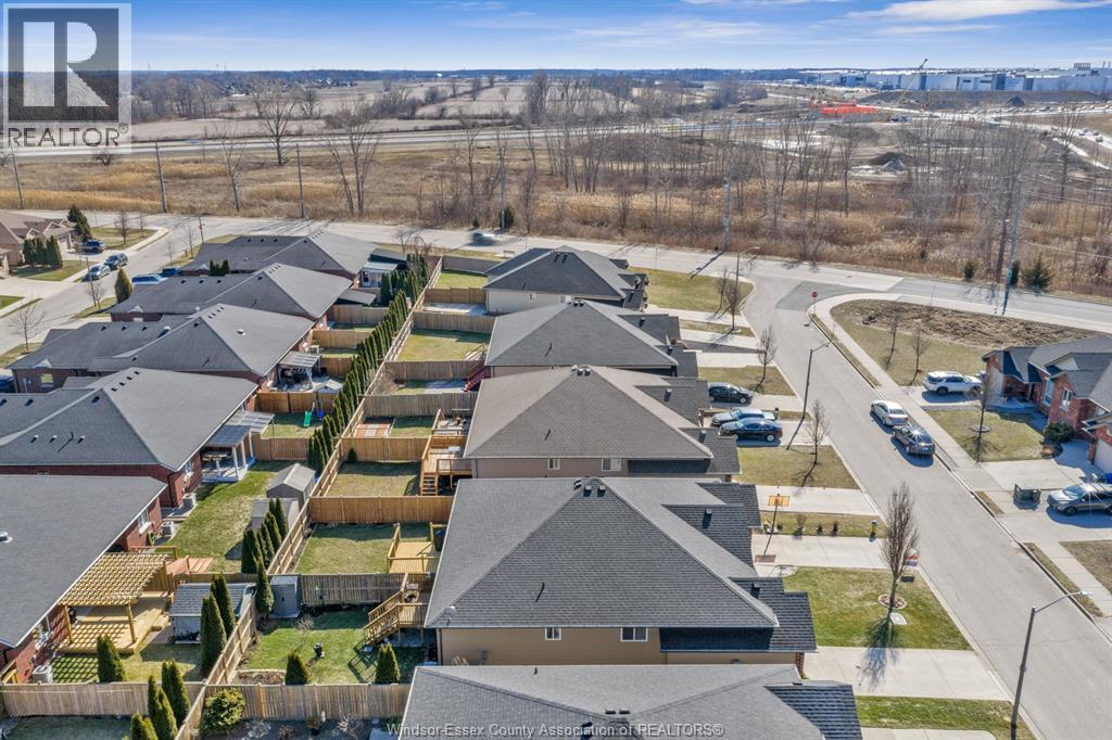 3242 Seville, Windsor, Ontario  N8N 0A2 - Photo 34 - 26004258