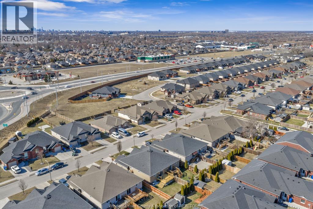 3242 Seville, Windsor, Ontario  N8N 0A2 - Photo 36 - 26004258