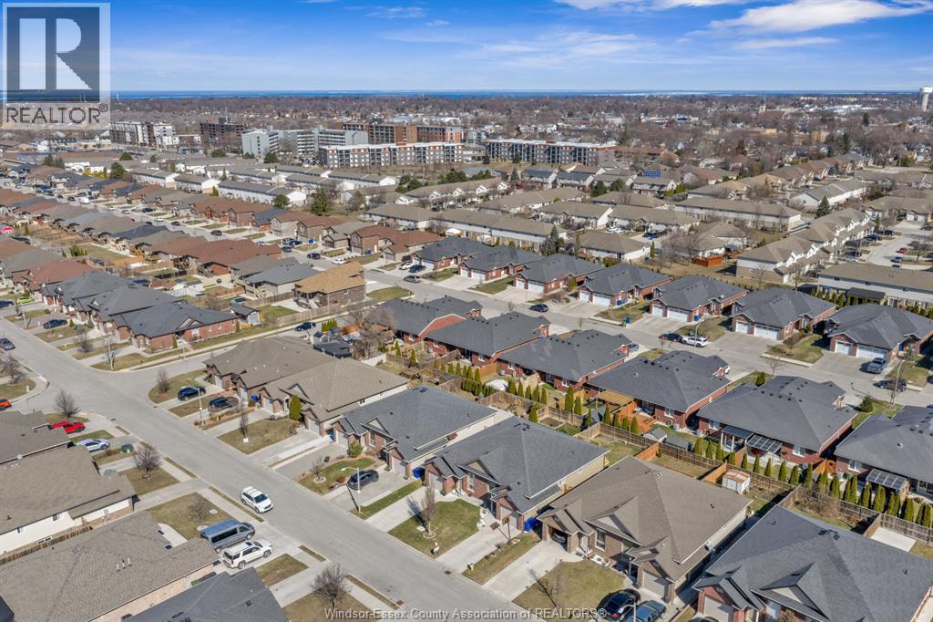 3242 Seville, Windsor, Ontario  N8N 0A2 - Photo 37 - 26004258