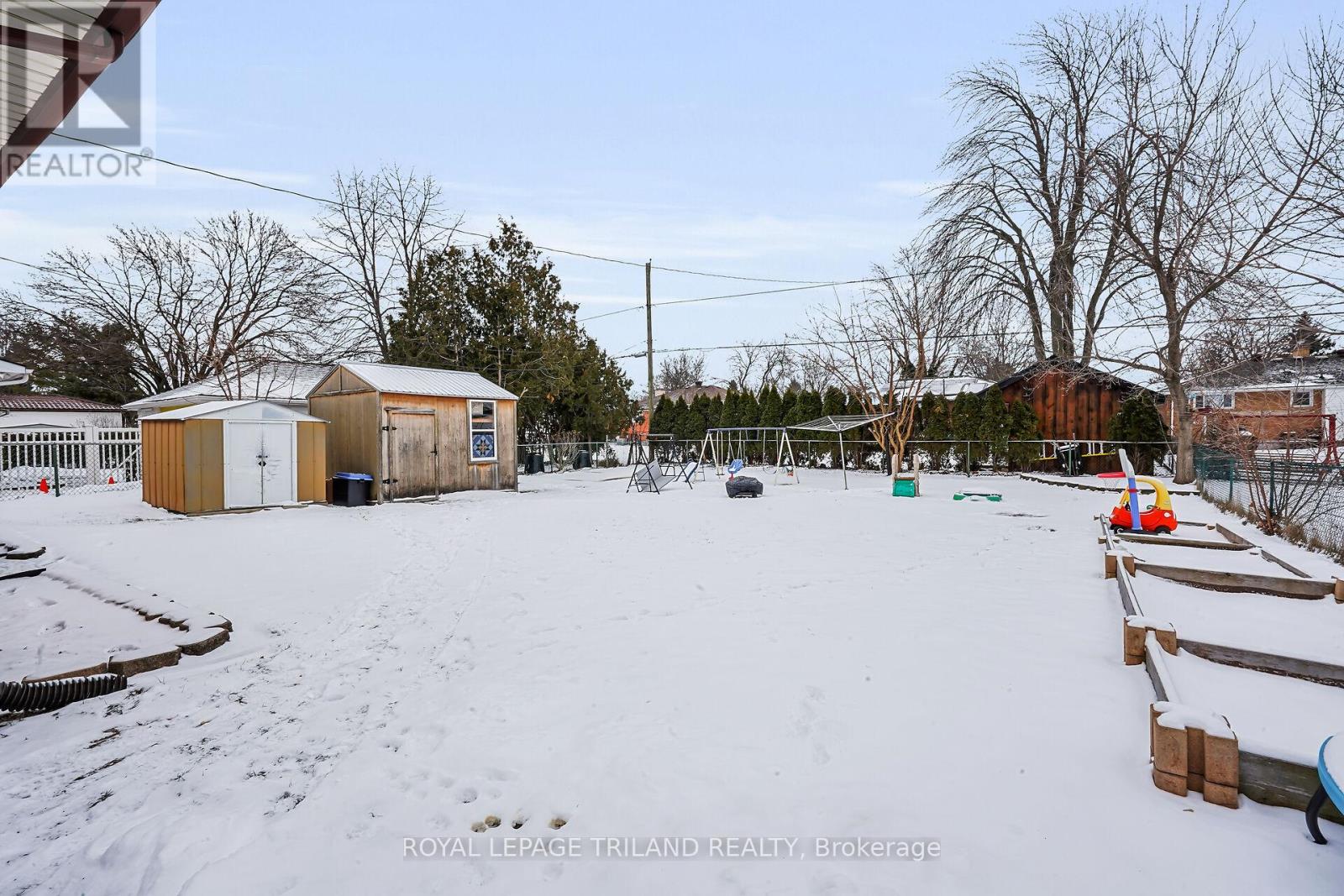 25 Hawkesbury Avenue, London East, Ontario  N5V 2J9 - Photo 39 - X12690622