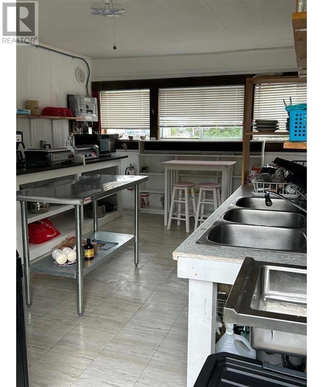 3112 Marks St, Hilton Beach, Ontario  P0R 1G0 - Photo 4 - SM260382