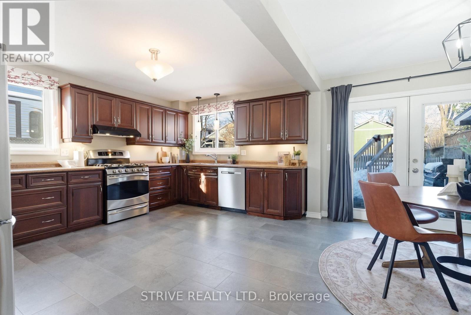 8 Quinn Drive, Clarington (Bowmanville), Ontario  L1C 3T1 - Photo 18 - E12833718