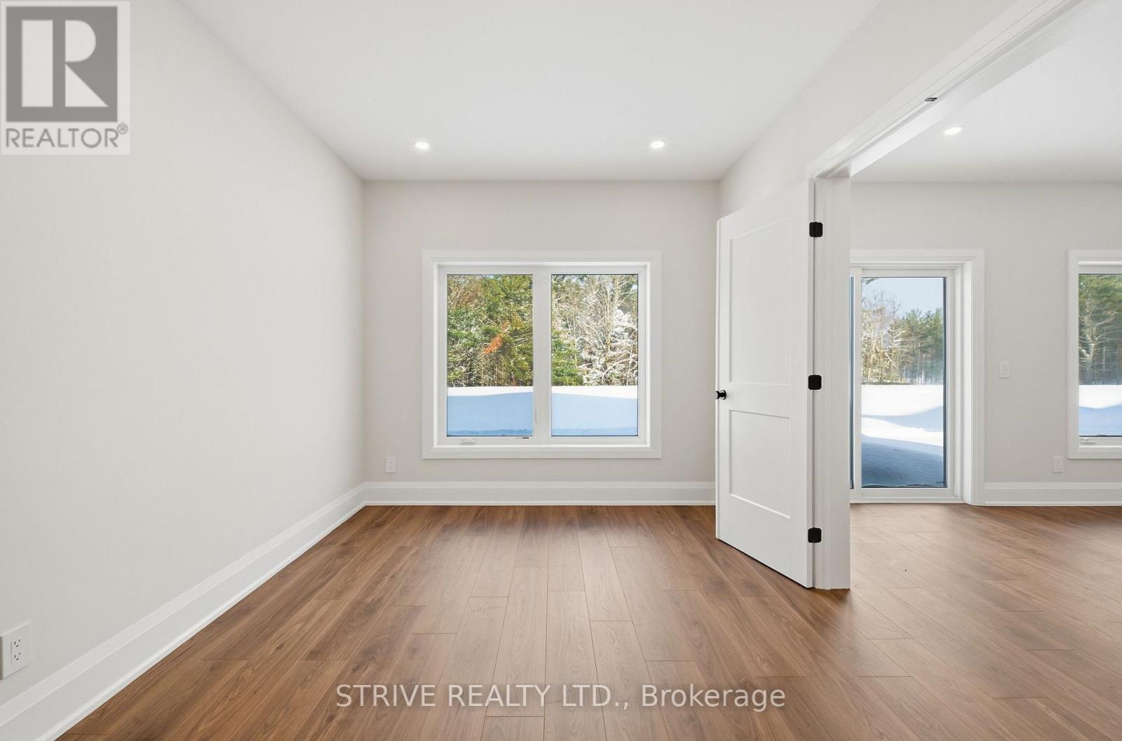 29 Northland Court, Oro-Medonte (Craighurst), Ontario  L9J 1C4 - Photo 39 - S12833606