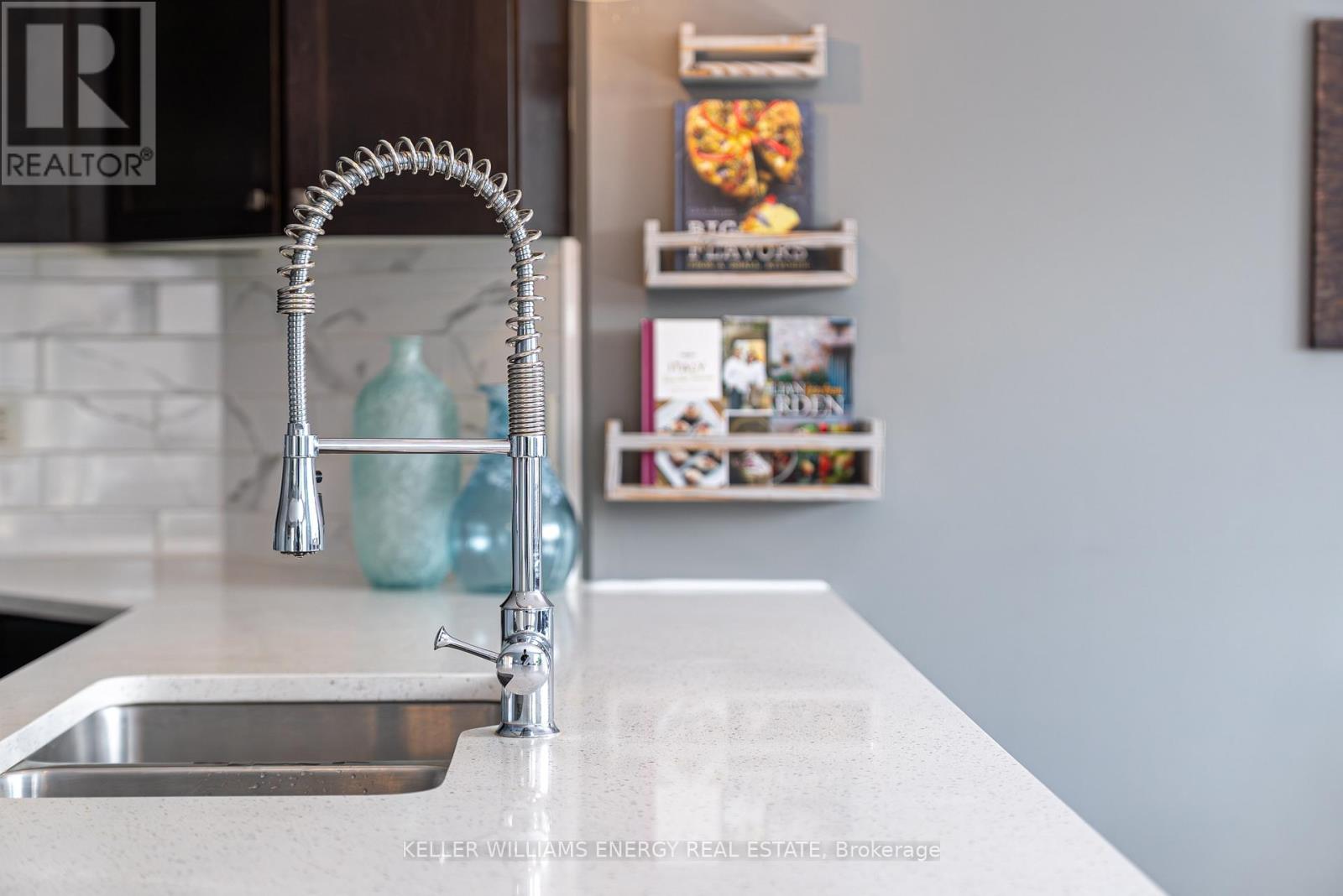 1687 Lakeside Drive, Prince Edward County, Ontario  K0K 1T0 - Photo 19 - X12833530