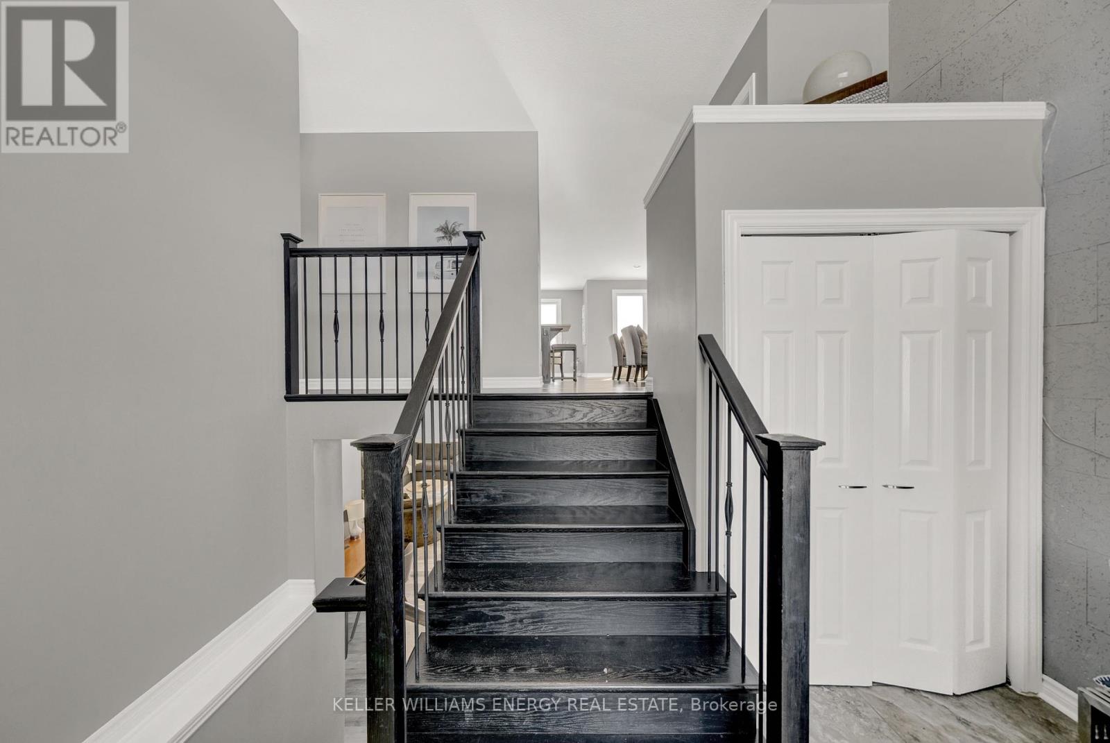 1687 Lakeside Drive, Prince Edward County, Ontario  K0K 1T0 - Photo 8 - X12833530