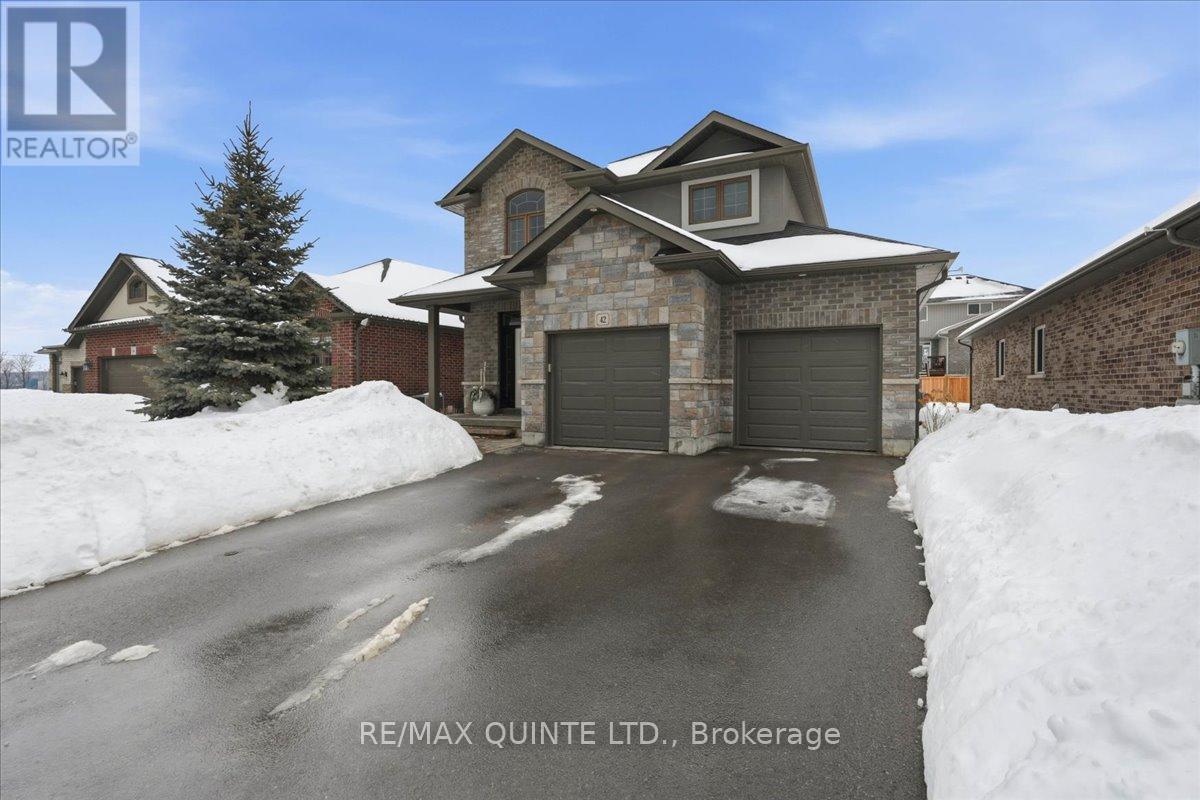 42 Kempton Avenue, Belleville, Ontario  K8N 0E9 - Photo 2 - X12833580