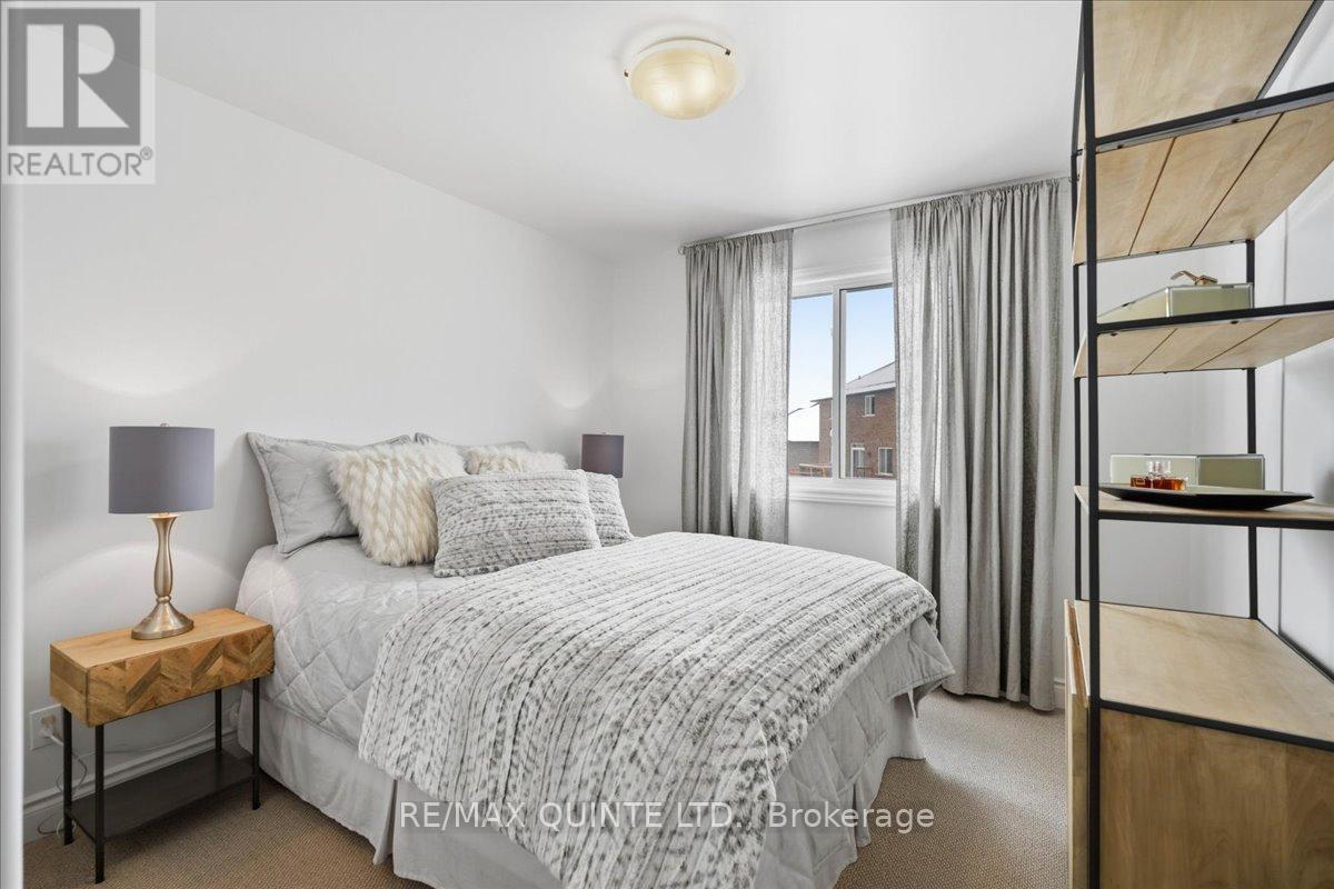 42 Kempton Avenue, Belleville, Ontario  K8N 0E9 - Photo 22 - X12833580