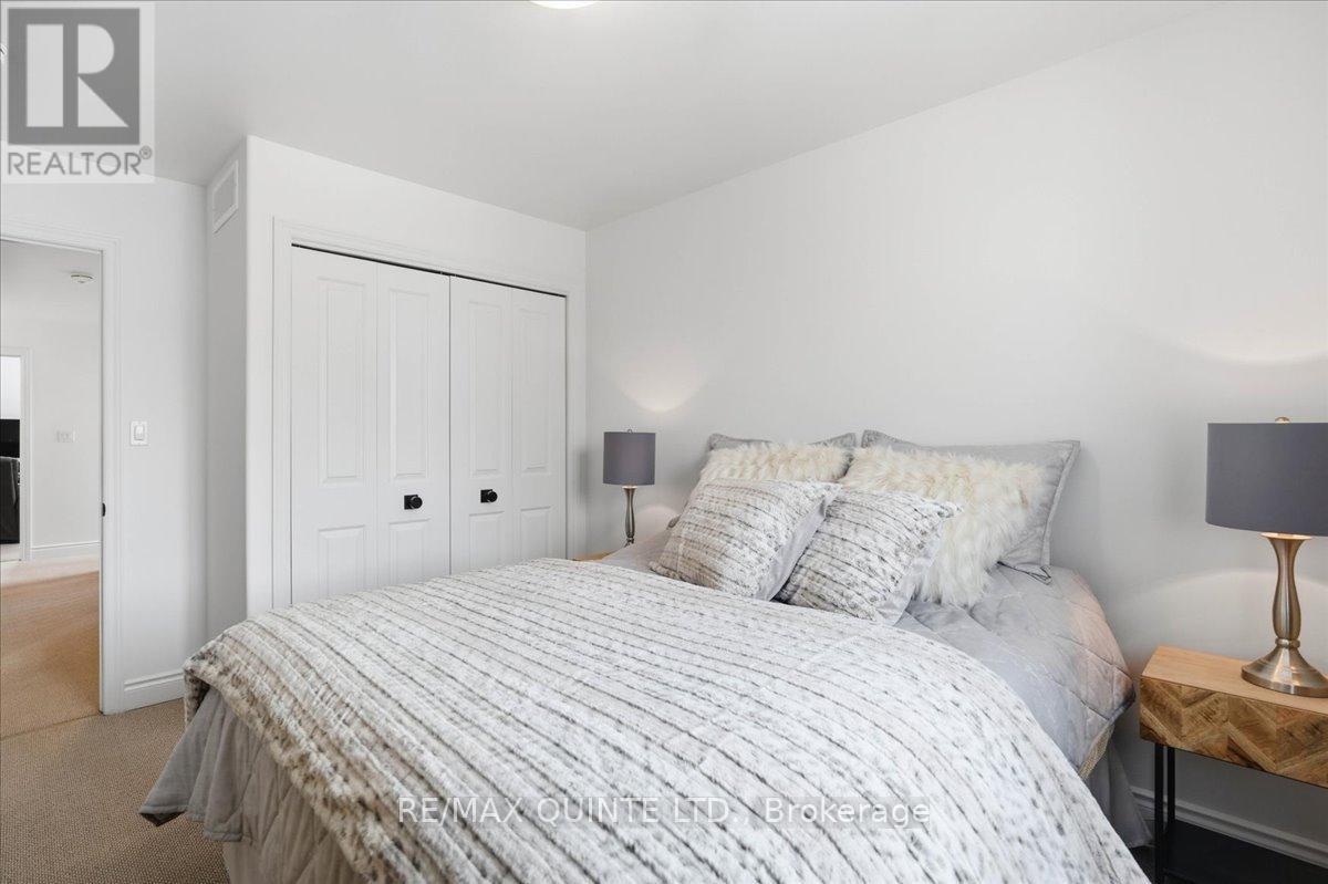 42 Kempton Avenue, Belleville, Ontario  K8N 0E9 - Photo 23 - X12833580