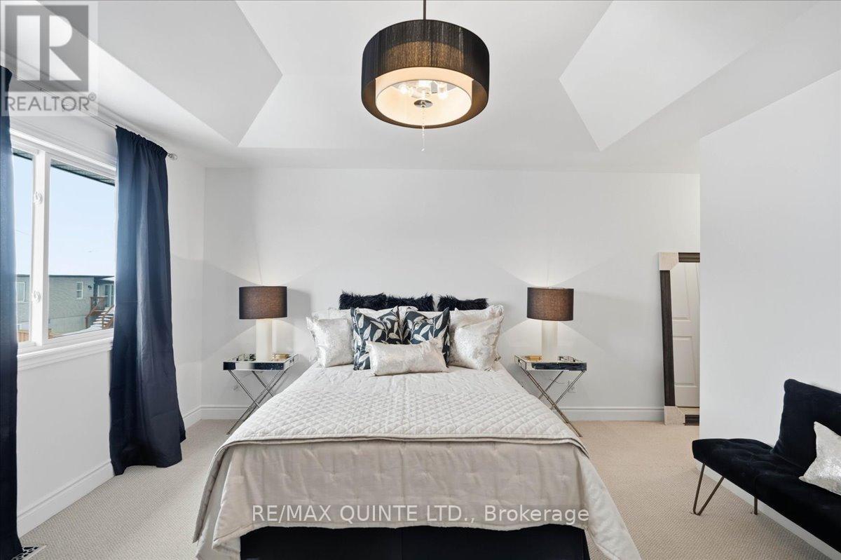 42 Kempton Avenue, Belleville, Ontario  K8N 0E9 - Photo 25 - X12833580