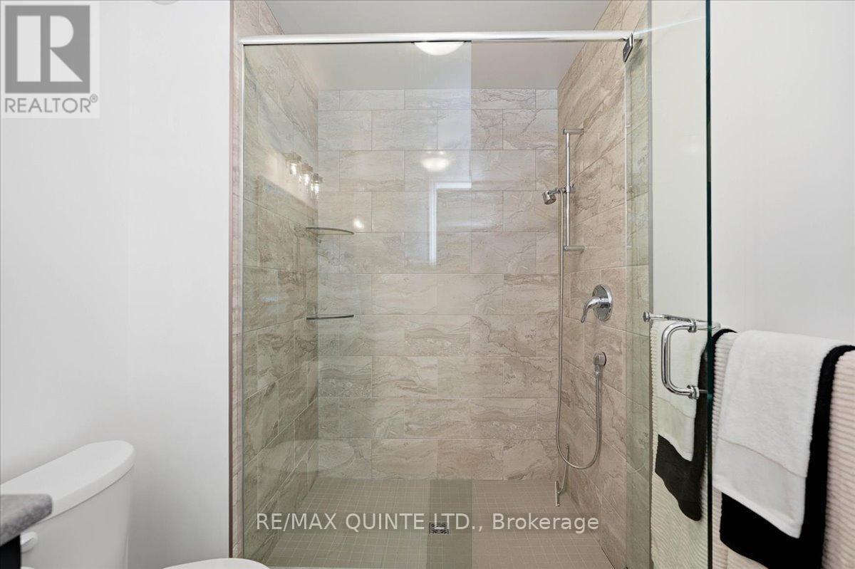 42 Kempton Avenue, Belleville, Ontario  K8N 0E9 - Photo 28 - X12833580