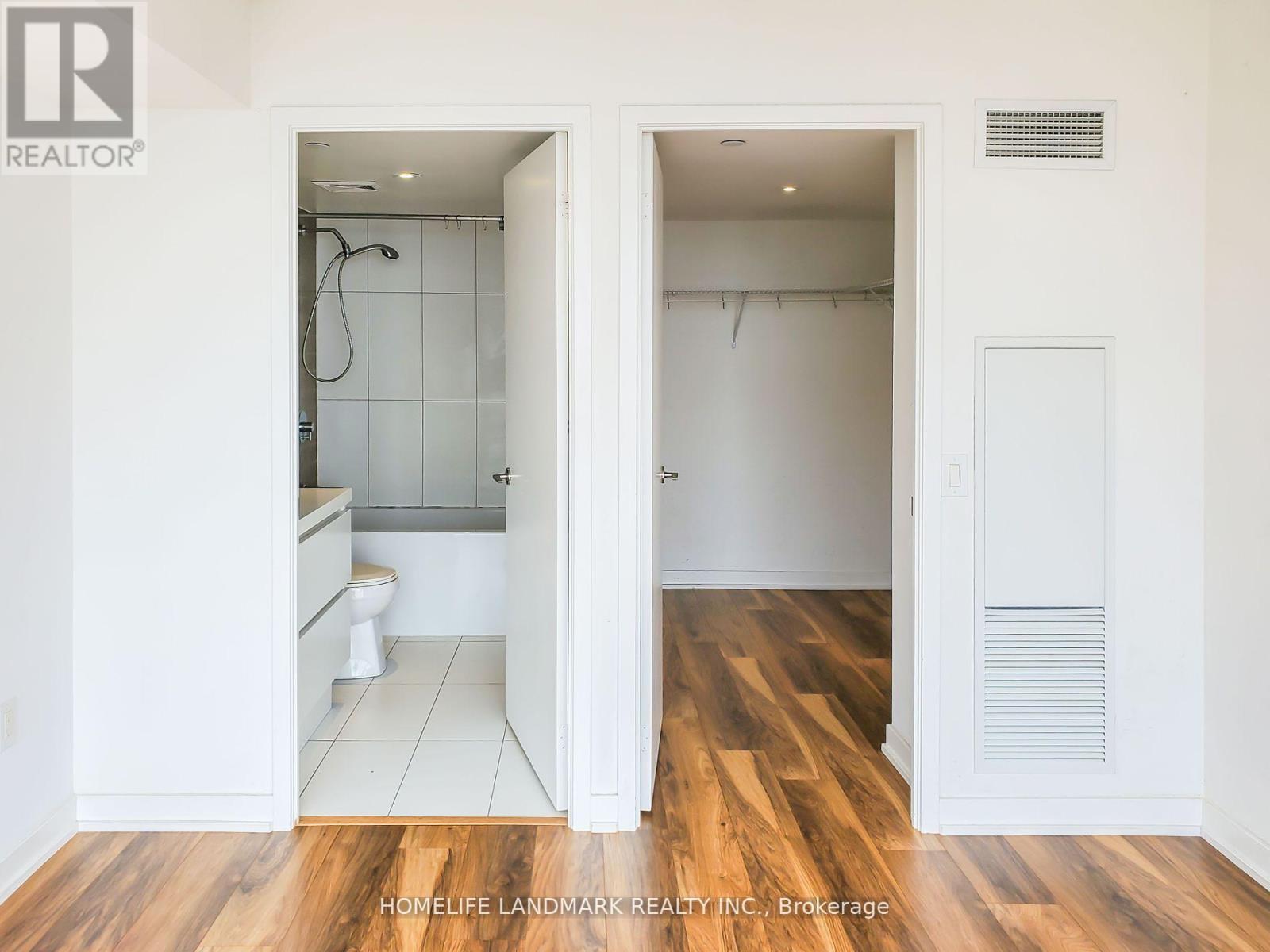 4206 - 85 Queens Wharf Road, Toronto, Ontario  M5V 0J9 - Photo 10 - C12833524