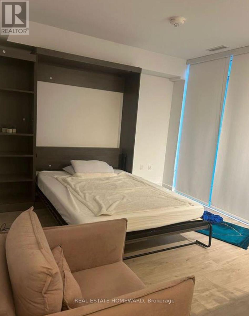 701 - 576 Front Street W, Toronto, Ontario  M5V 1C1 - Photo 6 - C12833538