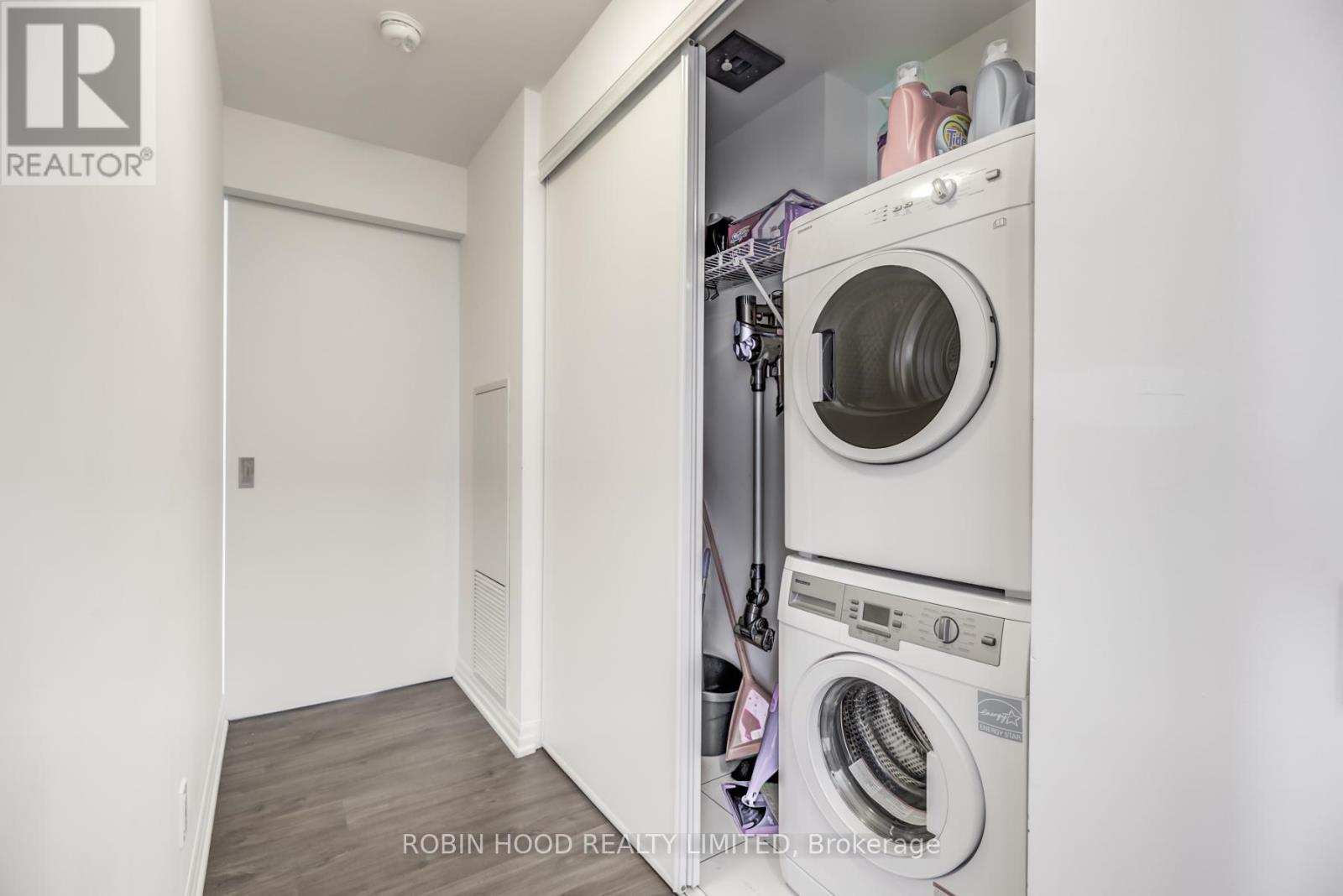 1708 - 88 Blue Jays Way, Toronto, Ontario  M5V 0L7 - Photo 16 - C12833558