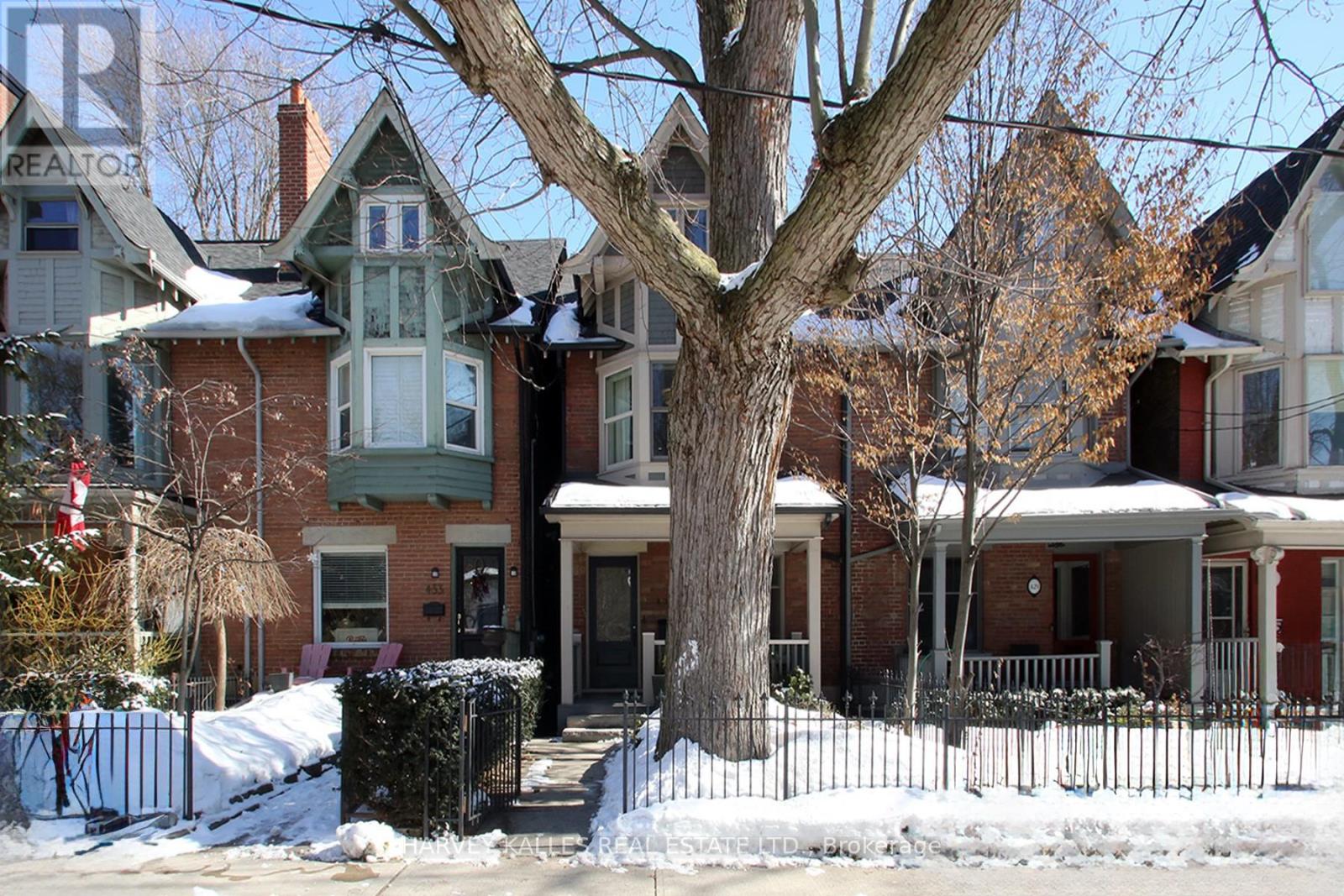 431 Sumach Street, Toronto, Ontario  M4X 1V5 - Photo 2 - C12833560