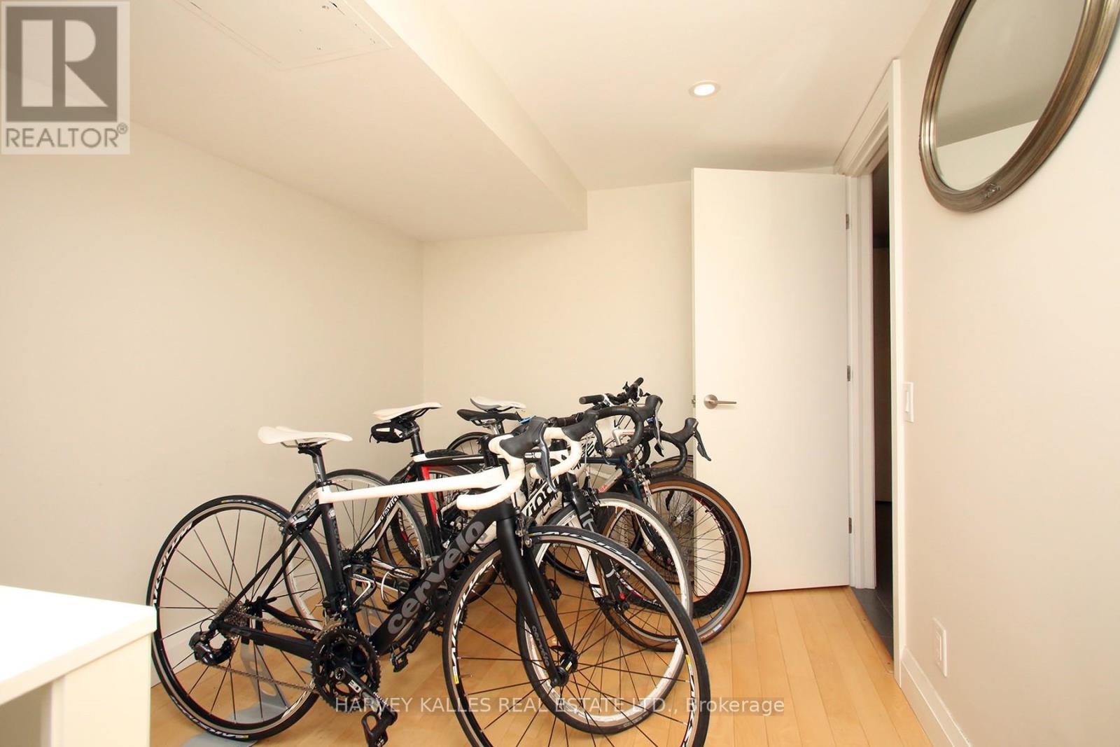 431 Sumach Street, Toronto, Ontario  M4X 1V5 - Photo 33 - C12833560