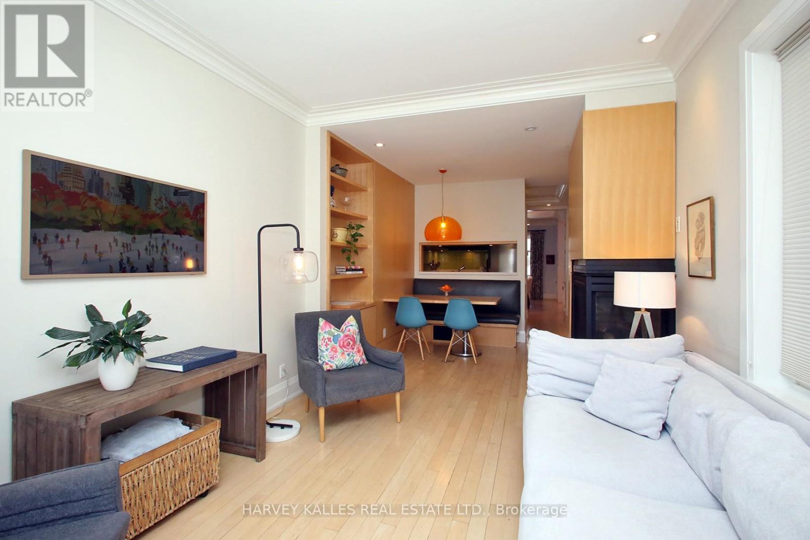 431 Sumach Street, Toronto, Ontario  M4X 1V5 - Photo 4 - C12833560