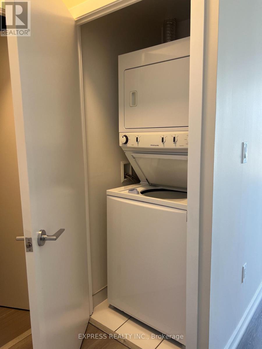 1002 - 62 Forest Manor Road, Toronto, Ontario  M2N 0B6 - Photo 13 - C12833568