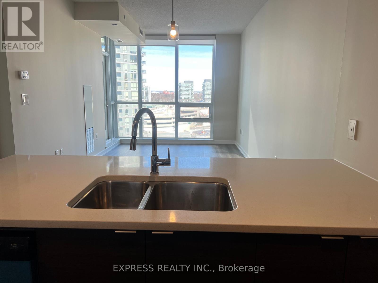 1002 - 62 Forest Manor Road, Toronto, Ontario  M2N 0B6 - Photo 4 - C12833568