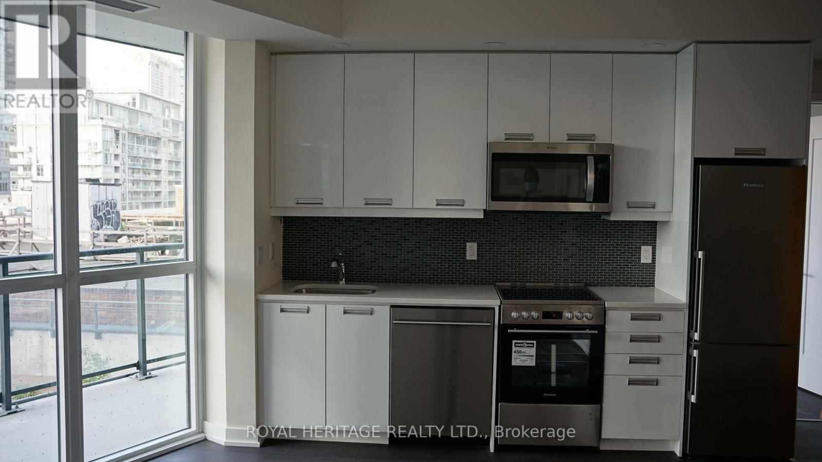 6 - 99 John St 706 Street, Toronto (Waterfront Communities), Ontario  M5V 0S6 - Photo 3 - C12833620