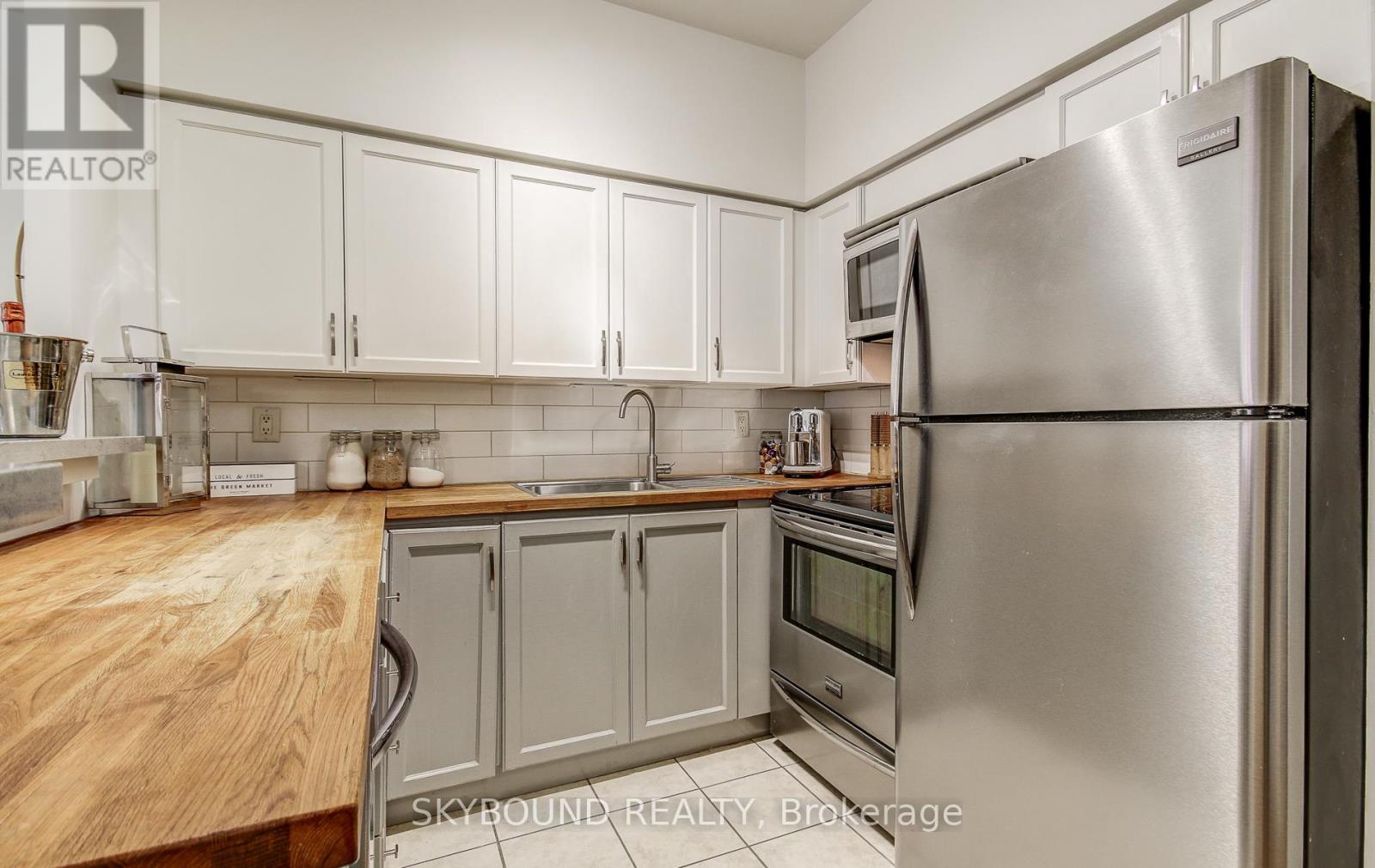 703 - 120 Lombard Street, Toronto, Ontario  M5C 3H5 - Photo 10 - C12833634