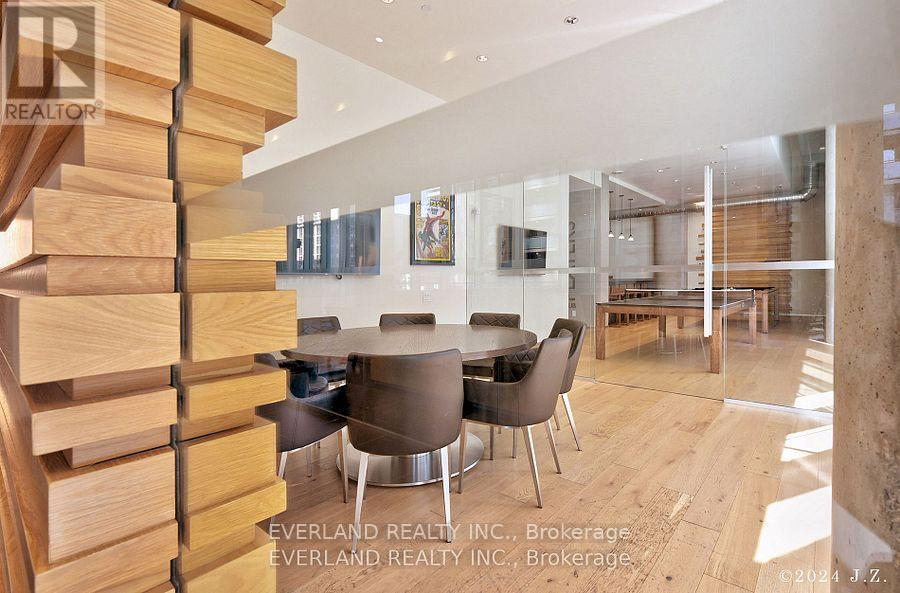 1702 - 15 Grenville Street, Toronto, Ontario  M4Y 0B9 - Photo 21 - C12833656