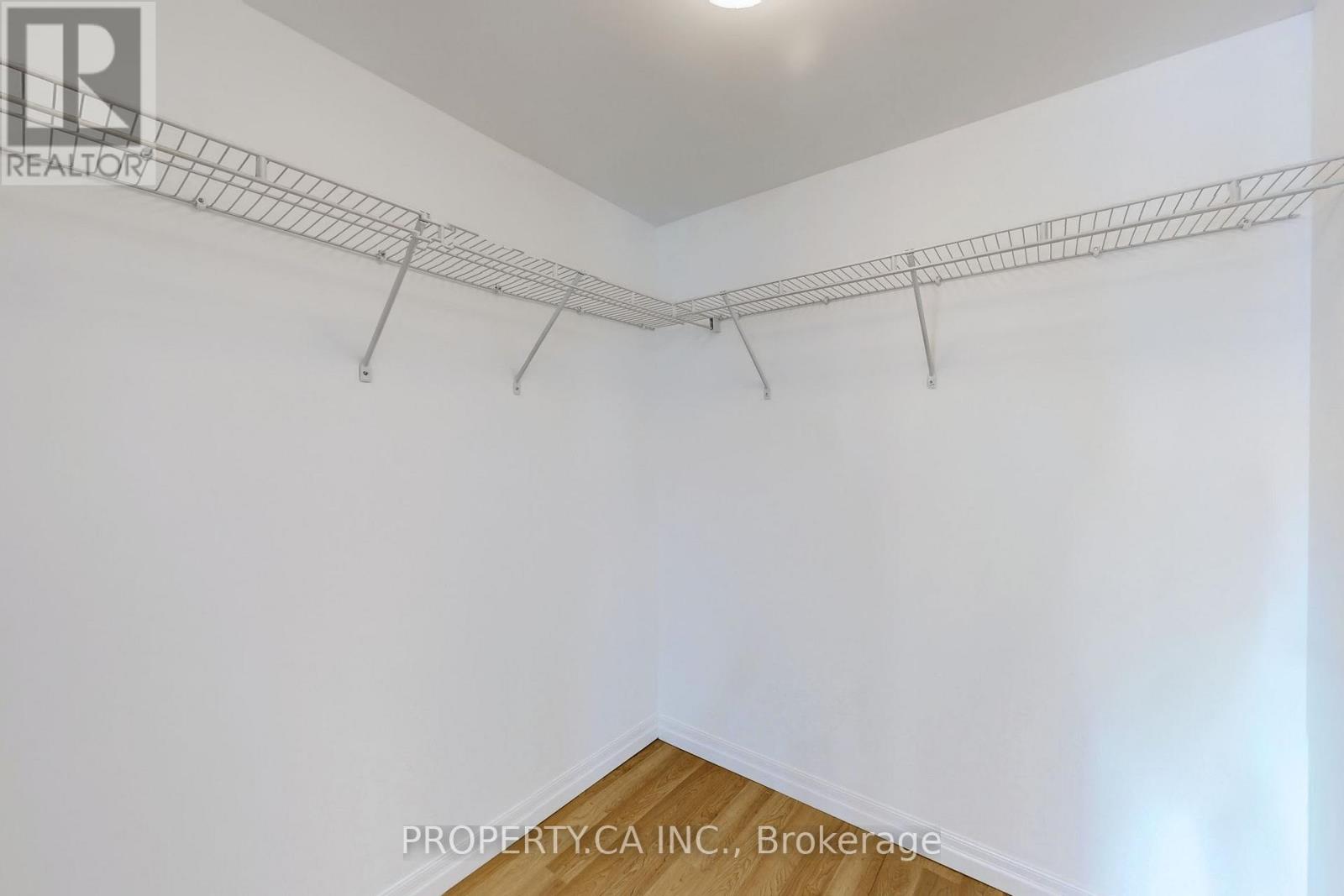 1701 - 16 Yonge Street, Toronto (Waterfront Communities), Ontario  M5E 2A1 - Photo 6 - C12833694