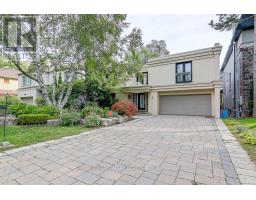 35 GARDINER ROAD E, Toronto, Ontario