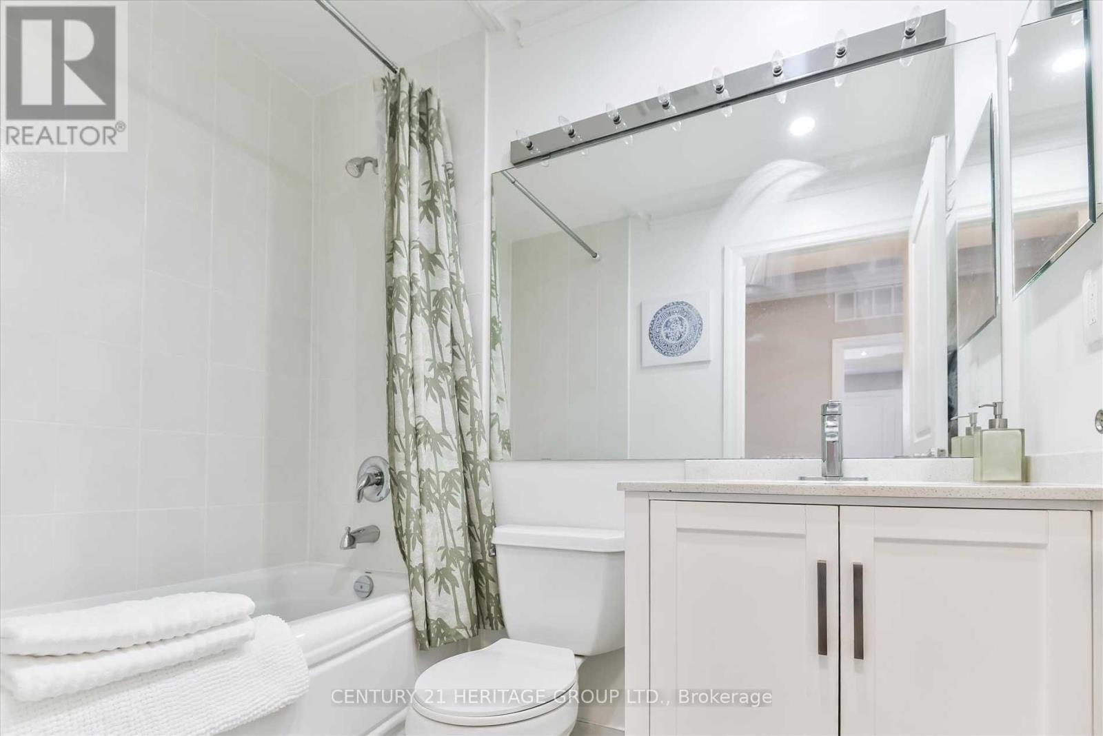 Ph-202 - 4968 Yonge Street, Toronto, Ontario  M2N 7G9 - Photo 8 - C12833830