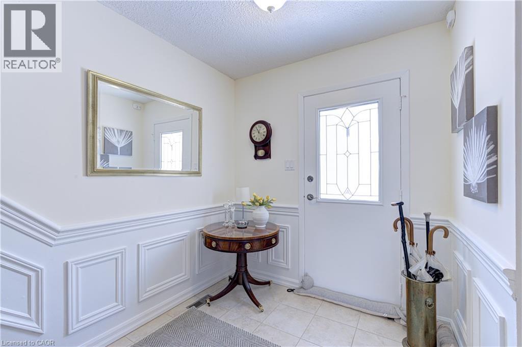 2258 Upper Middle Road Unit# 4, Burlington, Ontario L7P 2Z9 - Photo 11 - 40795900