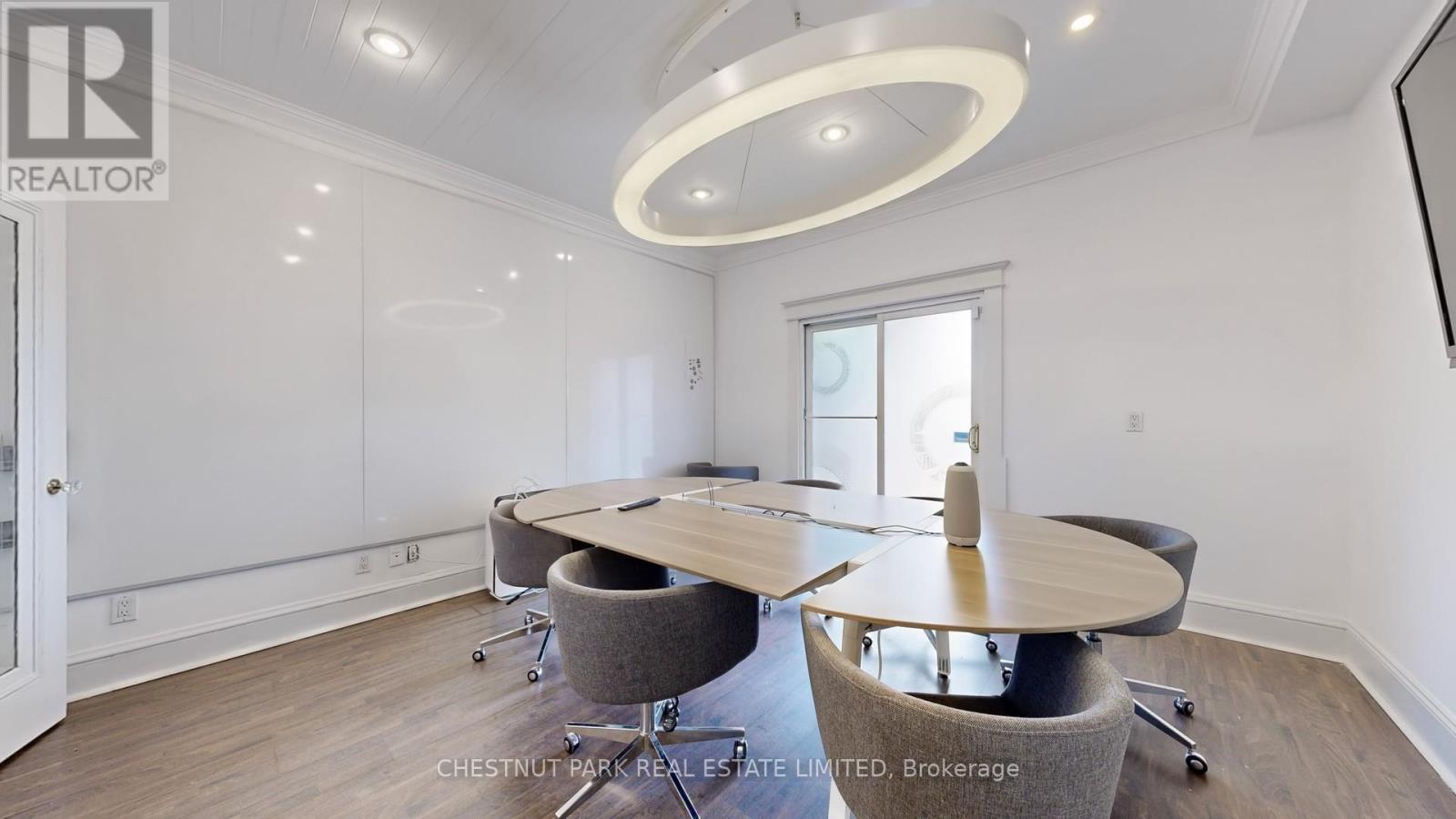 9 Edgedale Road, Toronto, Ontario  M4X 1N5 - Photo 10 - C12833854