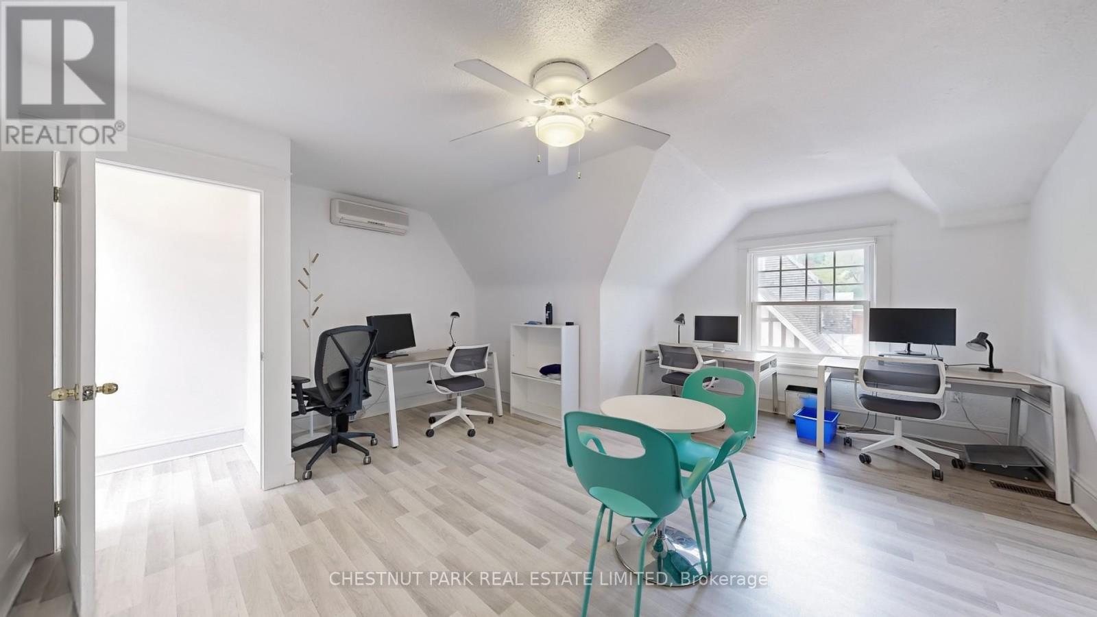 9 Edgedale Road, Toronto, Ontario  M4X 1N5 - Photo 27 - C12833854