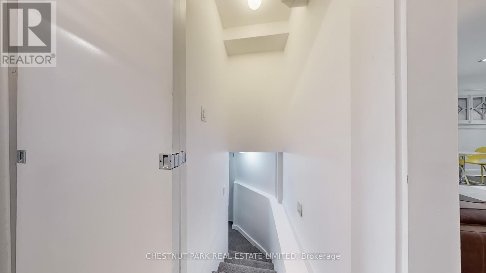 9 Edgedale Road, Toronto, Ontario  M4X 1N5 - Photo 33 - C12833854