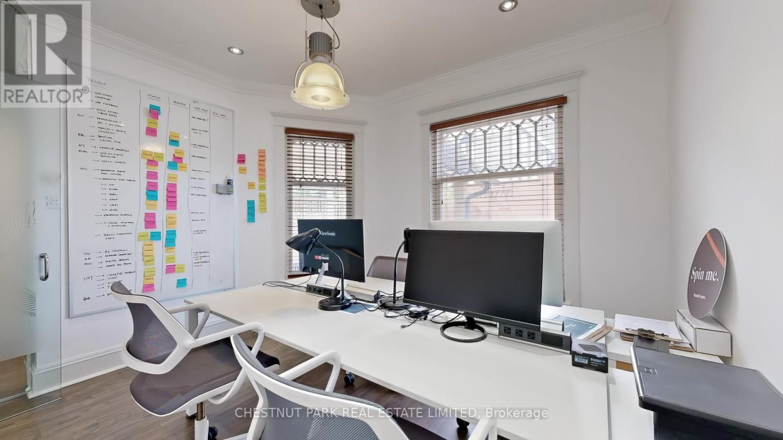 9 Edgedale Road, Toronto, Ontario  M4X 1N5 - Photo 12 - C12833858