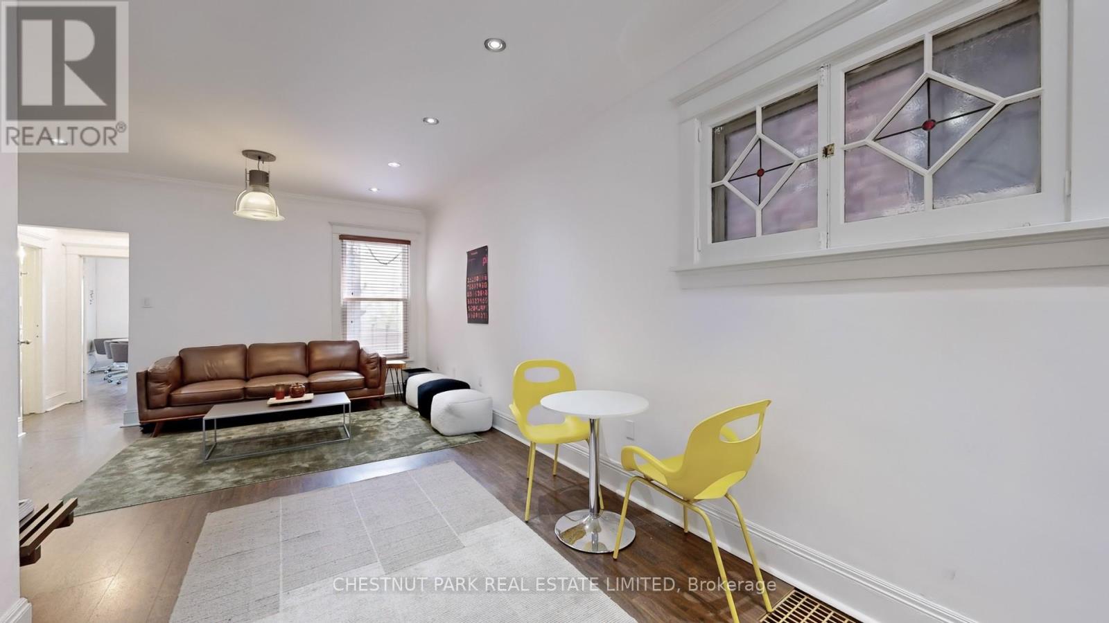 9 Edgedale Road, Toronto, Ontario  M4X 1N5 - Photo 8 - C12833858