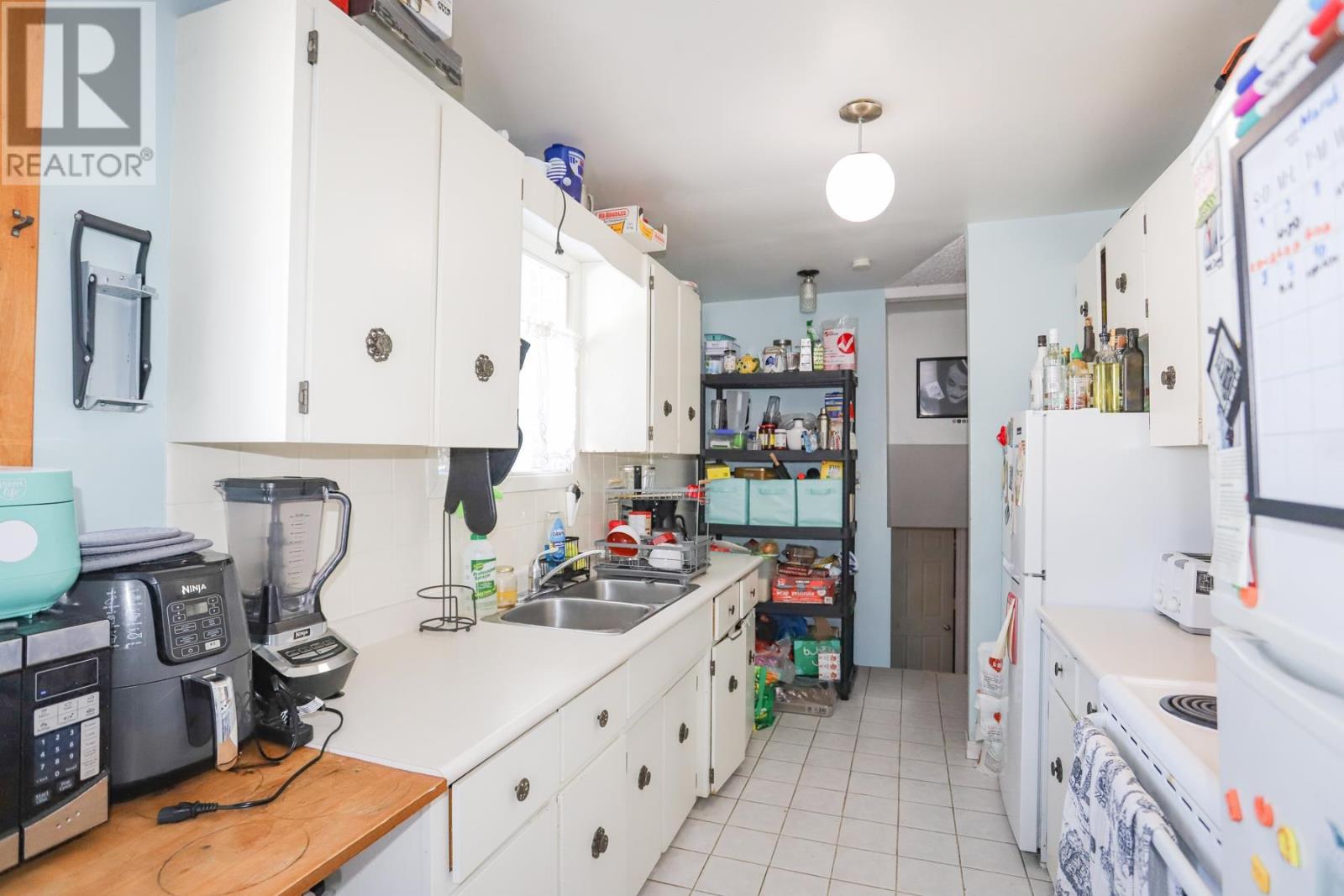 136 Panoramic, Sault Ste Marie, Ontario  P6B 5V6 - Photo 4 - SM260350