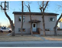 4834 62 Avenue, Taber, Alberta