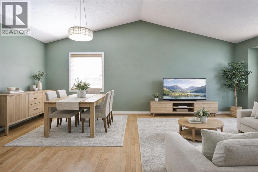 18 Harvard Crescent W, Lethbridge, Alberta  T1K 6R4 - Photo 3 - A2289305