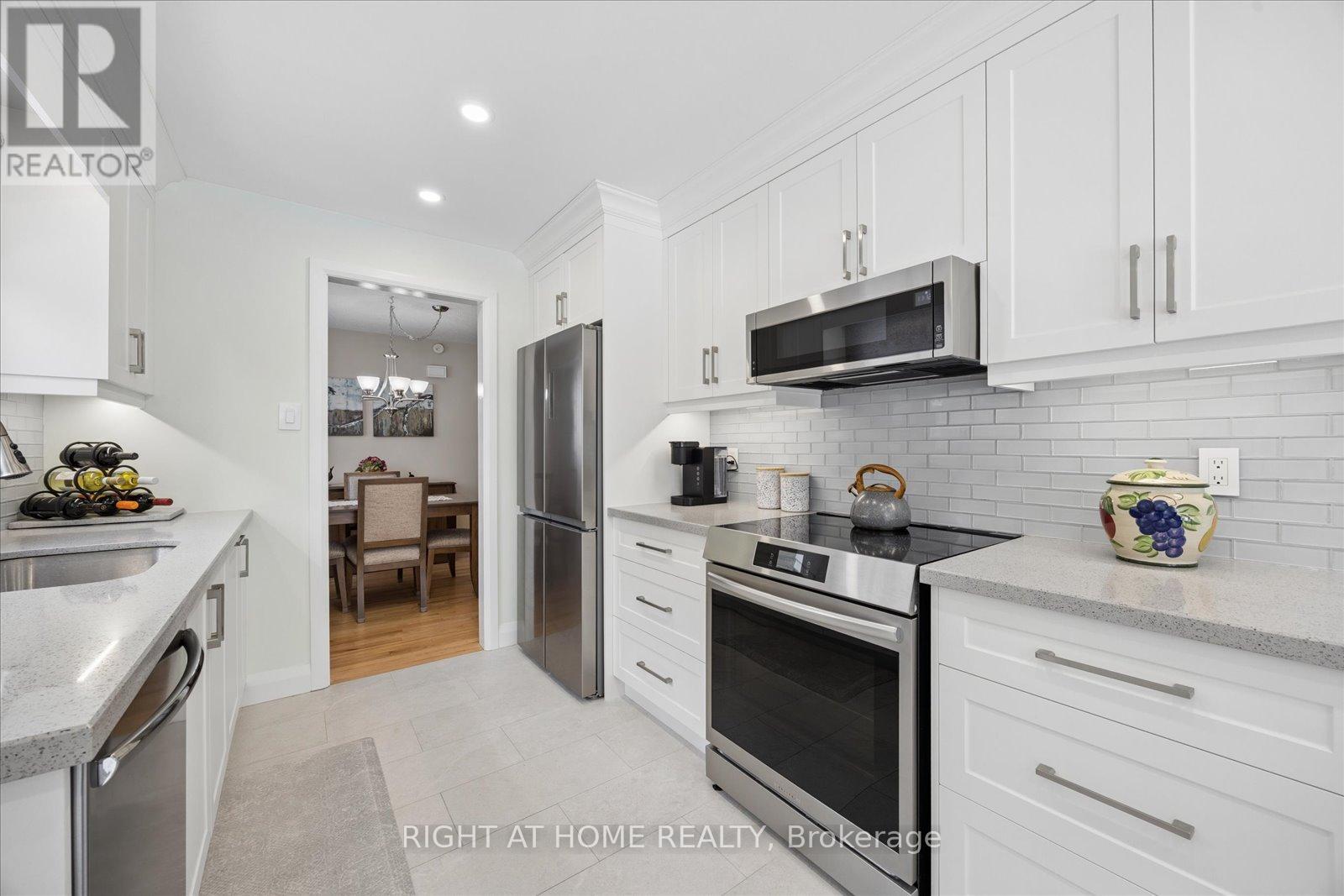 266 Rands Road, Ajax, Ontario  L1S 3Y5 - Photo 10 - E12833674