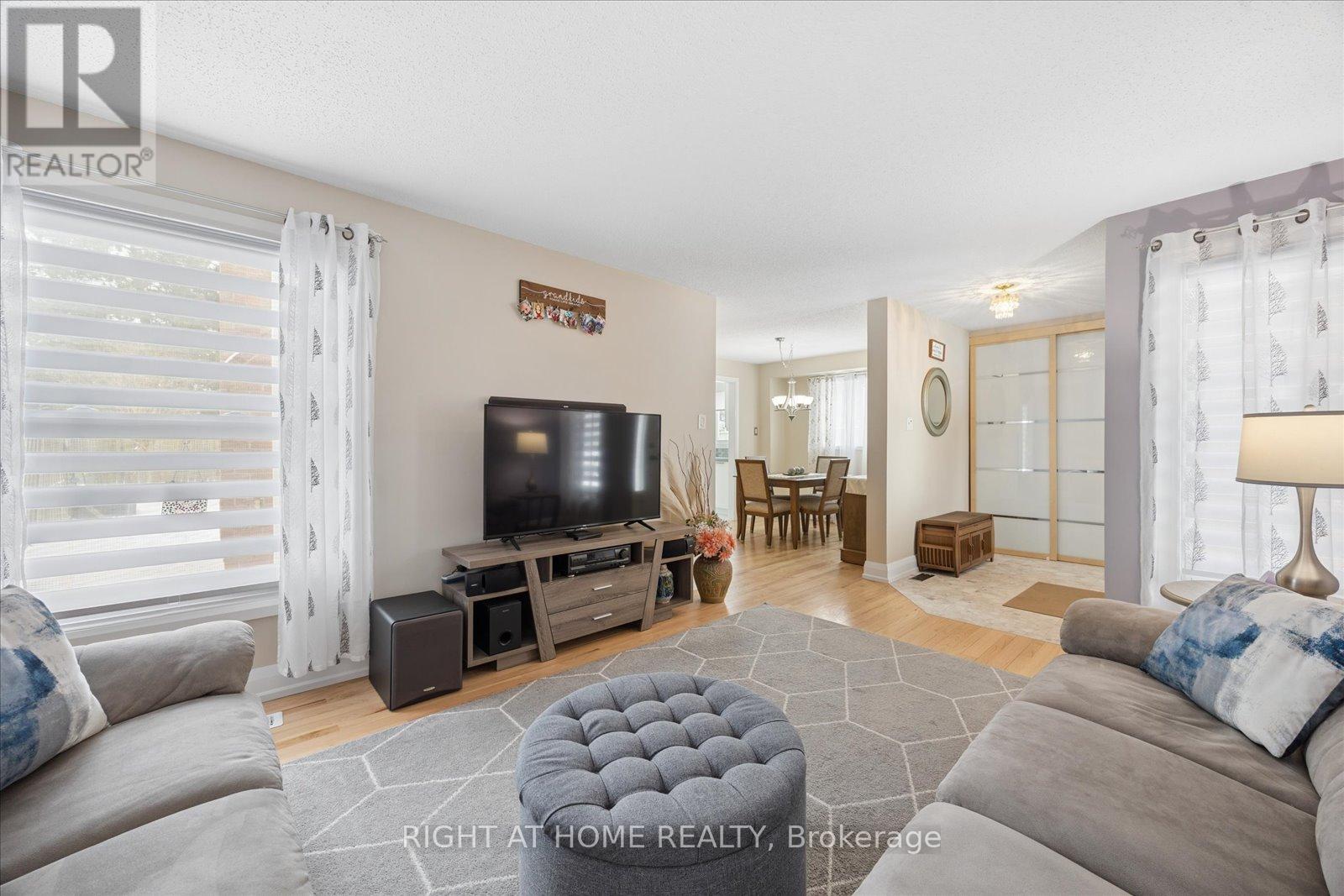 266 Rands Road, Ajax, Ontario  L1S 3Y5 - Photo 6 - E12833674