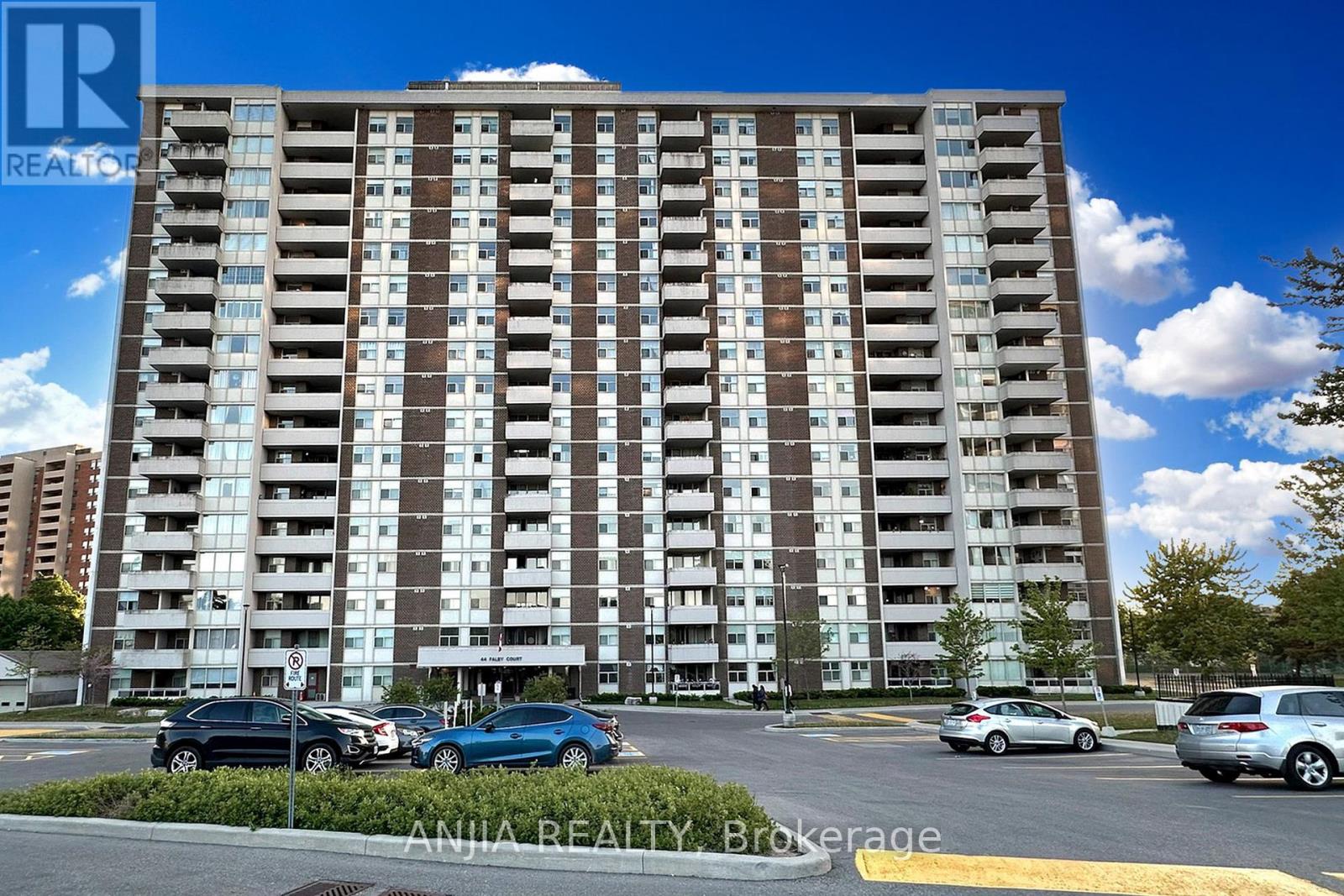 1011 - 44 Falby Court, Ajax (South East), Ontario  L1S 3L1 - Photo 2 - E12833710