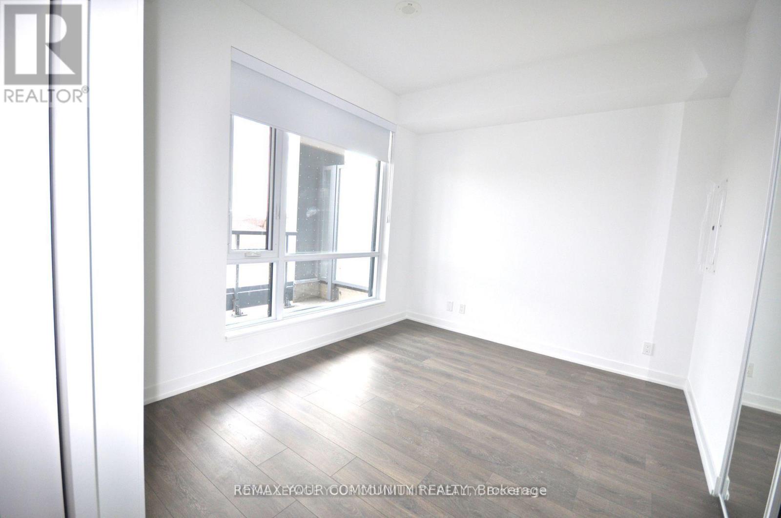 310 - 7950 Bathurst Street, Vaughan, Ontario  L4J 0L4 - Photo 11 - N12833504