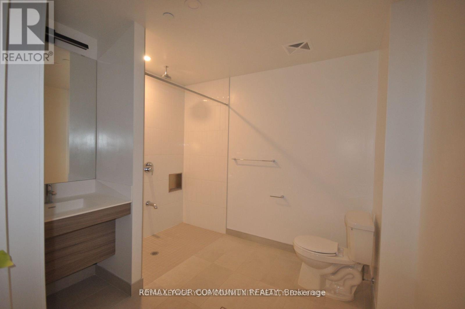 310 - 7950 Bathurst Street, Vaughan, Ontario  L4J 0L4 - Photo 5 - N12833504