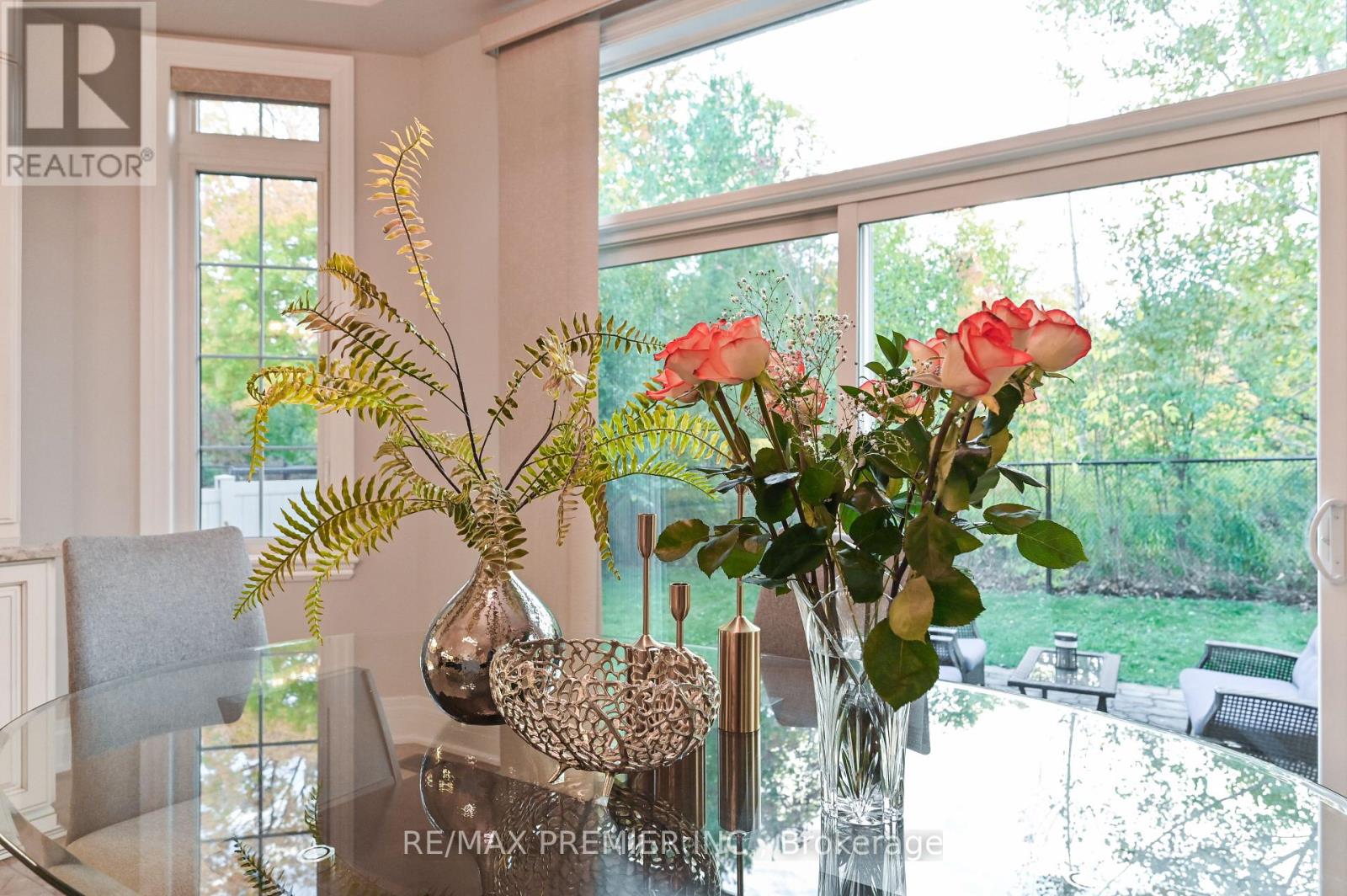 64 Heintzman Crescent, Vaughan, Ontario  L6A 4T1 - Photo 14 - N12833506