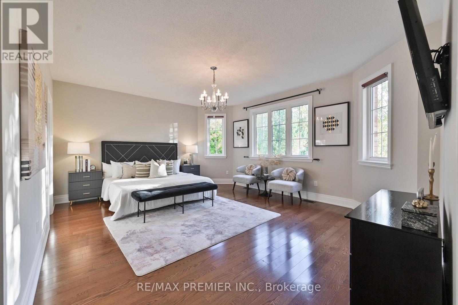 64 Heintzman Crescent, Vaughan, Ontario  L6A 4T1 - Photo 20 - N12833506