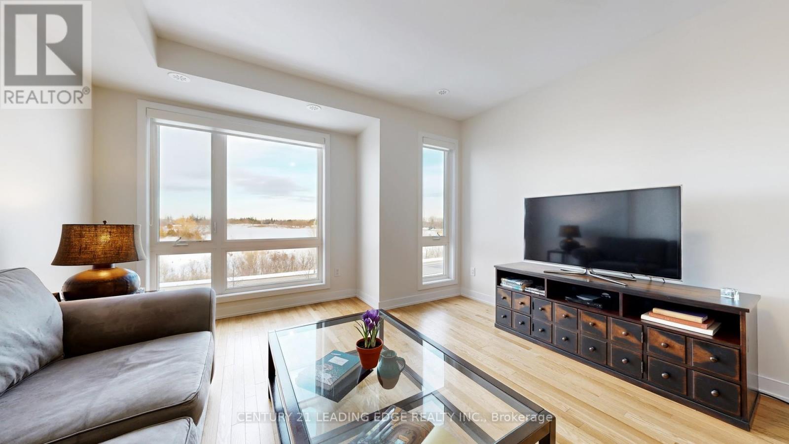 75 Mikayla Lane, Markham, Ontario  L6B 1R1 - Photo 5 - N12833508